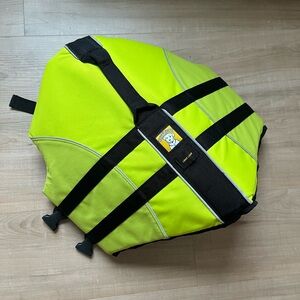 RuffWear Neon Green Ruff Wear Life Jacket M